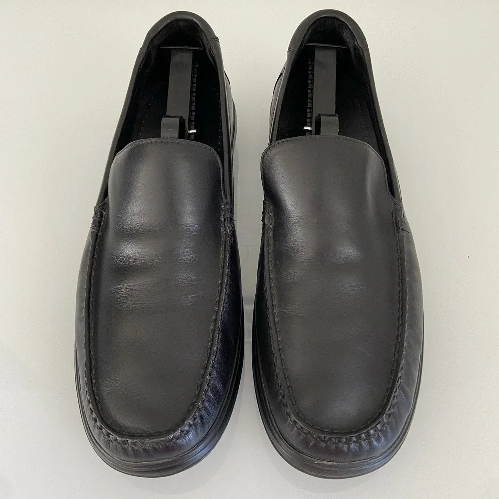 Cole Haan Loafers Men's Size 10M Black Leather Slip On Shoes C12405‎ EUC